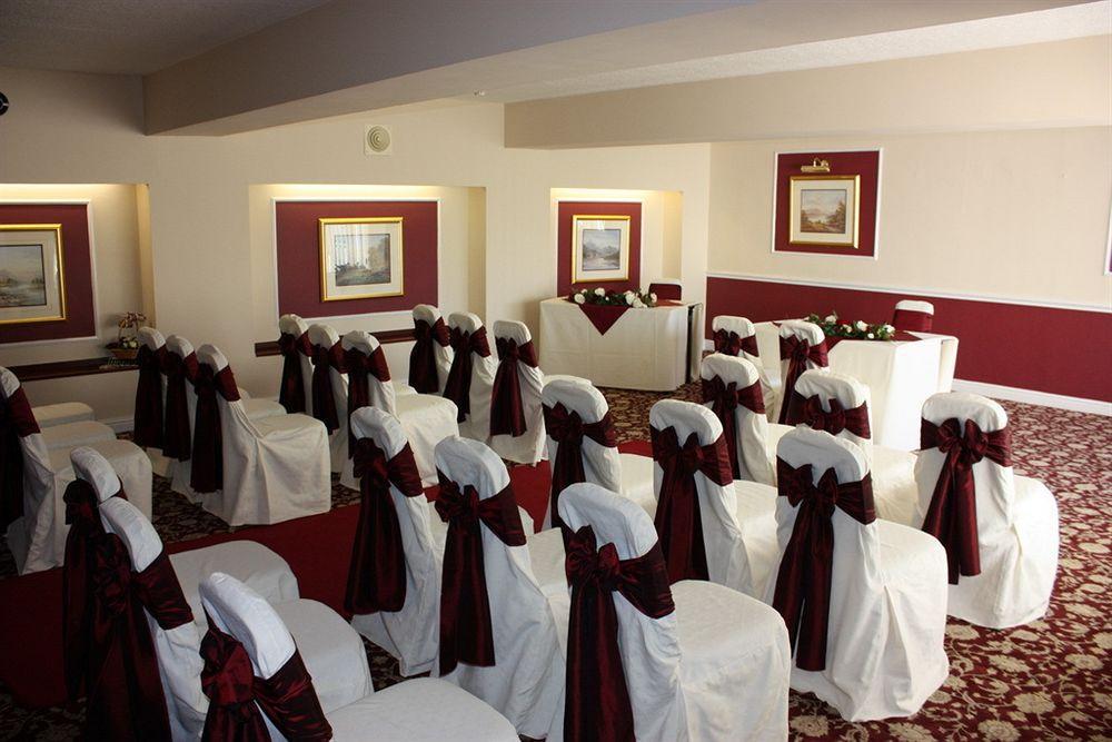 פרסטון Macdonald Tickled Trout Hotel מראה חיצוני תמונה